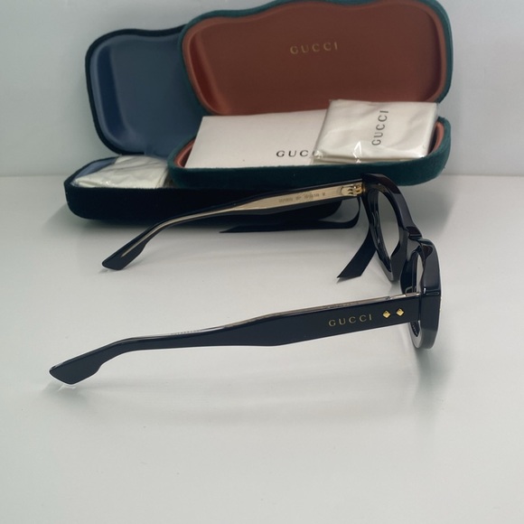 New Authentic Gucci Clear Photocromatic Cat Eye Ladies Sunglasses GG1083S 001 - Picture 10 of 17